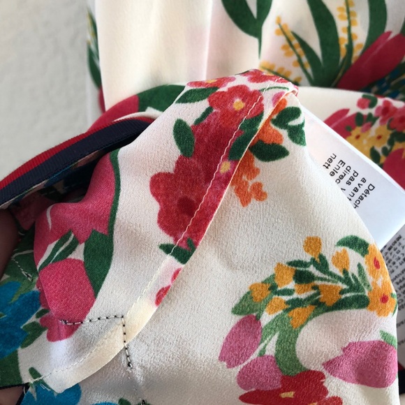 Authentic Gucci floral shirt button front blouse - Picture 15 of 16